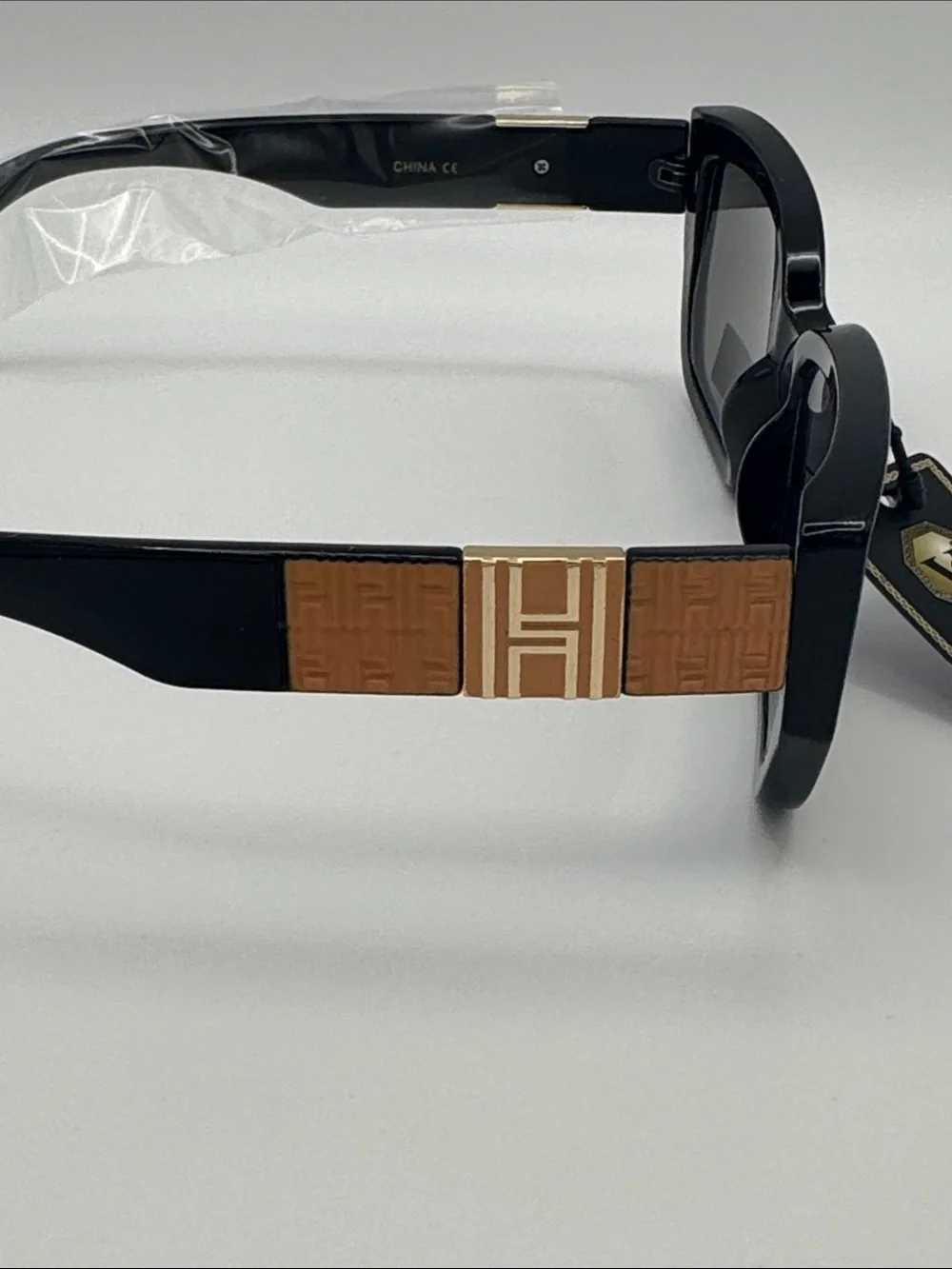 Luxury V8 Black Women's Sunglasses